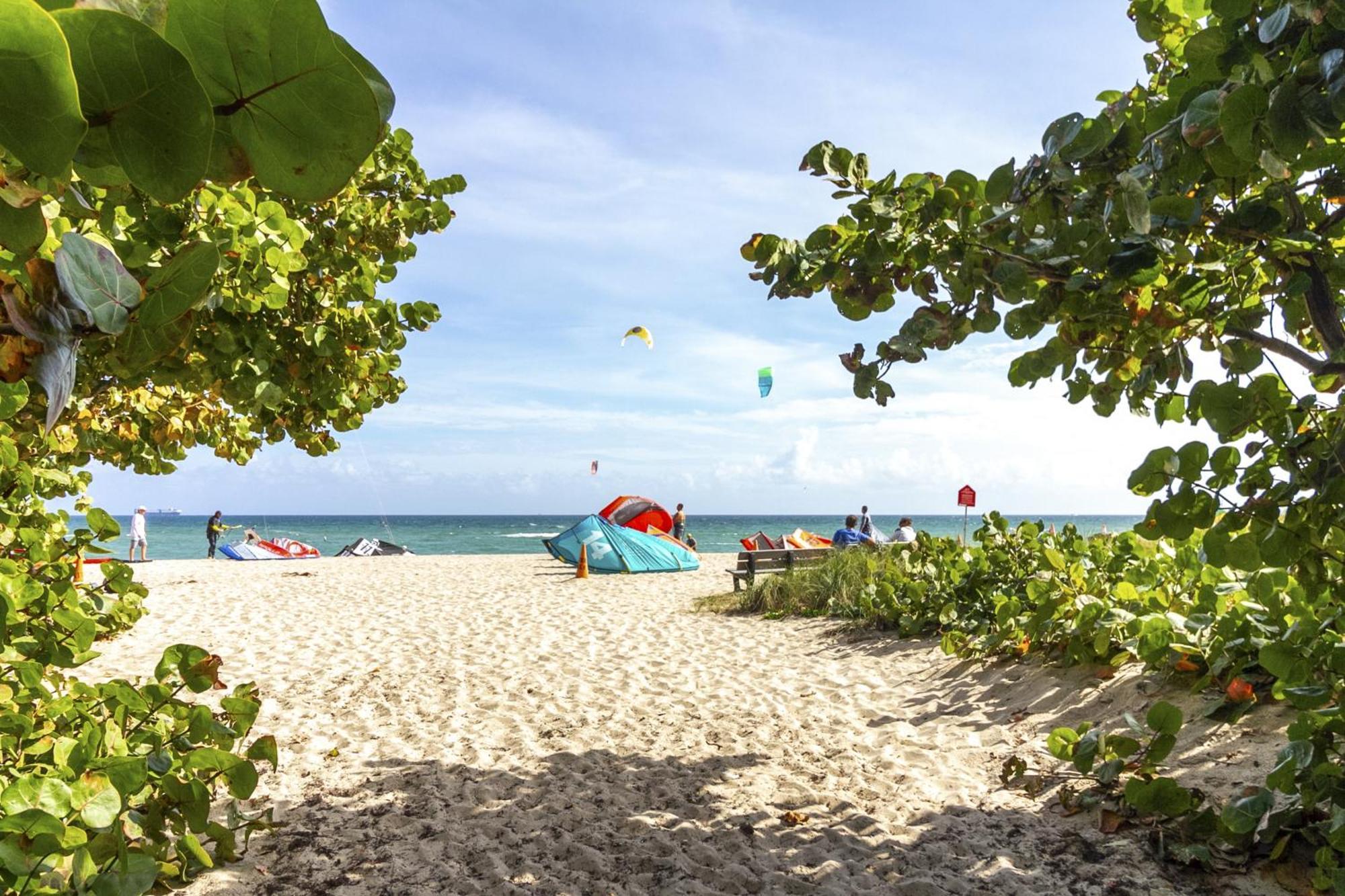 Floranada Condos Pompano Beach Luaran gambar